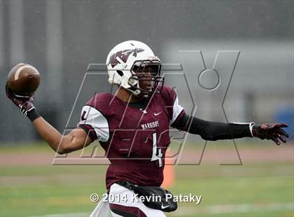 Thumbnail 3 in North Haven @ Windsor (CIAC Class L-Small Semifinal) photogallery.