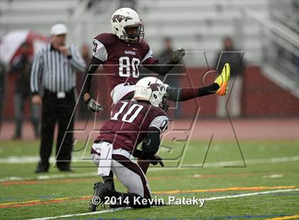 Thumbnail 2 in North Haven @ Windsor (CIAC Class L-Small Semifinal) photogallery.