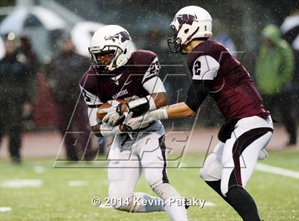 Thumbnail 1 in North Haven @ Windsor (CIAC Class L-Small Semifinal) photogallery.