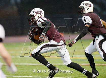 Thumbnail 3 in North Haven @ Windsor (CIAC Class L-Small Semifinal) photogallery.