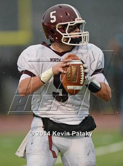 Thumbnail 2 in North Haven @ Windsor (CIAC Class L-Small Semifinal) photogallery.