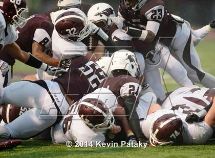 Thumbnail 3 in North Haven @ Windsor (CIAC Class L-Small Semifinal) photogallery.