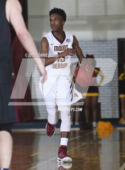 Thumbnail 3 in Scarsdale vs Mt. Vernon (Section 1 Class AA Quarter Final) photogallery.