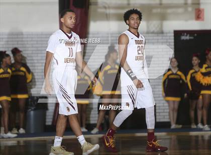 Thumbnail 3 in Scarsdale vs Mt. Vernon (Section 1 Class AA Quarter Final) photogallery.
