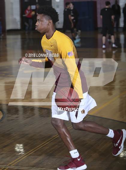Thumbnail 1 in Scarsdale vs Mt. Vernon (Section 1 Class AA Quarter Final) photogallery.