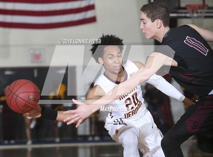 Thumbnail 2 in Scarsdale vs Mt. Vernon (Section 1 Class AA Quarter Final) photogallery.