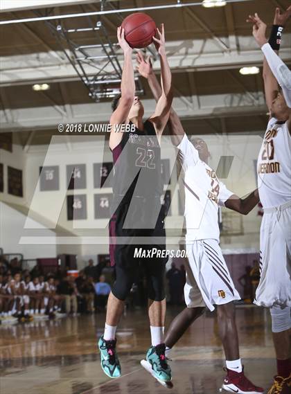 Thumbnail 1 in Scarsdale vs Mt. Vernon (Section 1 Class AA Quarter Final) photogallery.