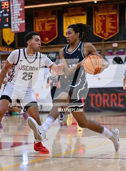 Thumbnail 3 in JSerra Catholic vs. Eastside Catholic (Torrey Pines Holiday Classic) photogallery.