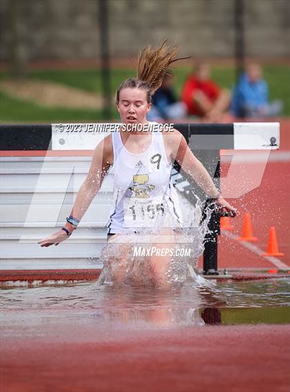 Thumbnail 2 in Eastern Relays Meet (Steeplechase) photogallery.