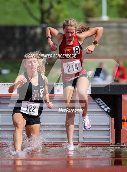 Thumbnail 2 in Eastern Relays Meet (Steeplechase) photogallery.