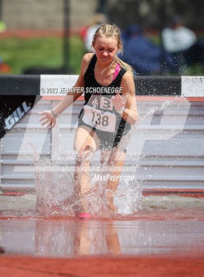 Thumbnail 3 in Eastern Relays Meet (Steeplechase) photogallery.