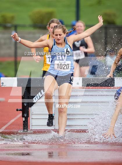 Thumbnail 2 in Eastern Relays Meet (Steeplechase) photogallery.