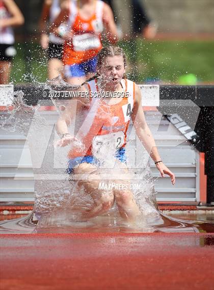 Thumbnail 2 in Eastern Relays Meet (Steeplechase) photogallery.