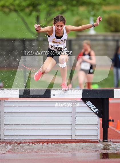 Thumbnail 3 in Eastern Relays Meet (Steeplechase) photogallery.