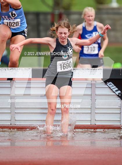 Thumbnail 2 in Eastern Relays Meet (Steeplechase) photogallery.