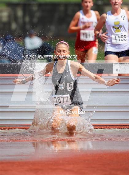 Thumbnail 3 in Eastern Relays Meet (Steeplechase) photogallery.