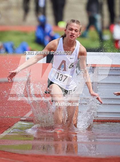 Thumbnail 1 in Eastern Relays Meet (Steeplechase) photogallery.