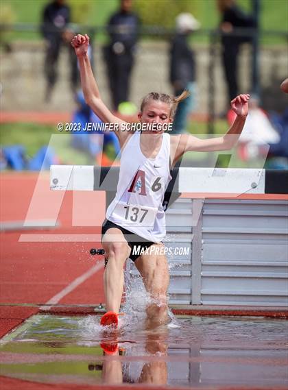 Thumbnail 2 in Eastern Relays Meet (Steeplechase) photogallery.