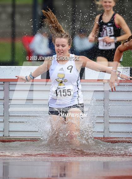 Thumbnail 2 in Eastern Relays Meet (Steeplechase) photogallery.