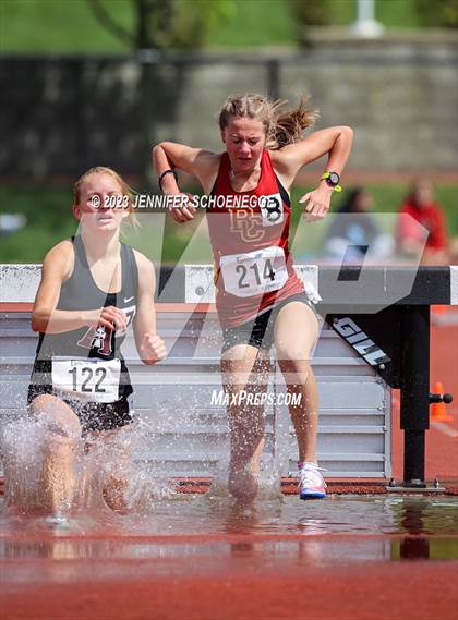 Thumbnail 1 in Eastern Relays Meet (Steeplechase) photogallery.
