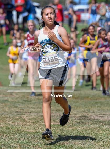 Thumbnail 2 in Asics XC Invitational photogallery.