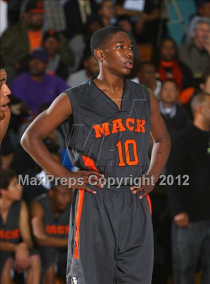 Thumbnail 3 in McClymonds @ Sheldon (CIF D1 NorCal Semifinal) photogallery.