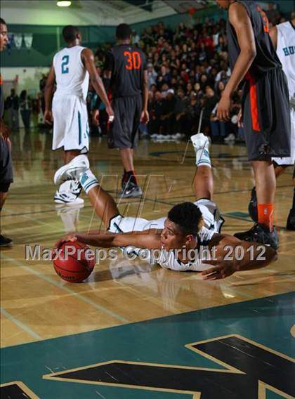 Thumbnail 2 in McClymonds @ Sheldon (CIF D1 NorCal Semifinal) photogallery.