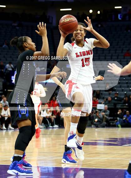 Thumbnail 3 in McClatchy vs Windward (CIF State D1 Final) photogallery.