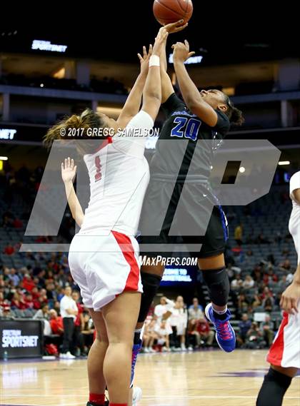 Thumbnail 2 in McClatchy vs Windward (CIF State D1 Final) photogallery.