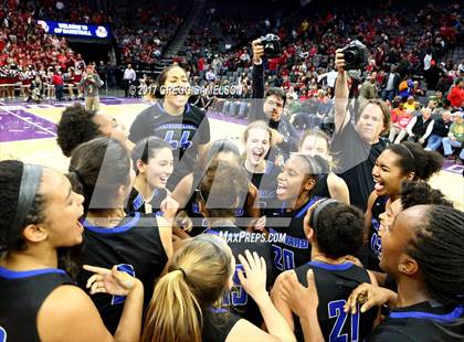 Thumbnail 3 in McClatchy vs Windward (CIF State D1 Final) photogallery.