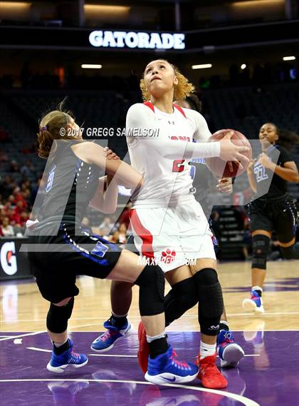 Thumbnail 3 in McClatchy vs Windward (CIF State D1 Final) photogallery.