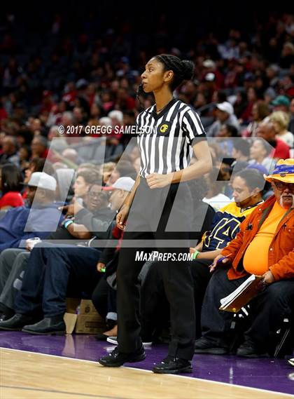 Thumbnail 3 in McClatchy vs Windward (CIF State D1 Final) photogallery.