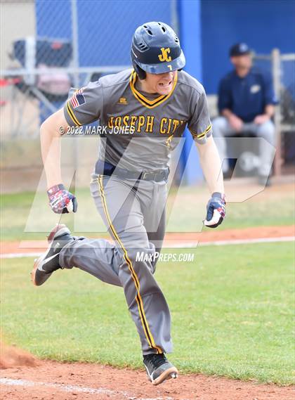 Thumbnail 2 in Parker vs. Joseph City  (PCDS Desert Classic) photogallery.