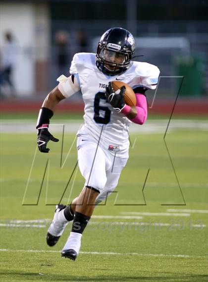 Thumbnail 2 in Eisenhower @ Valley Center photogallery.