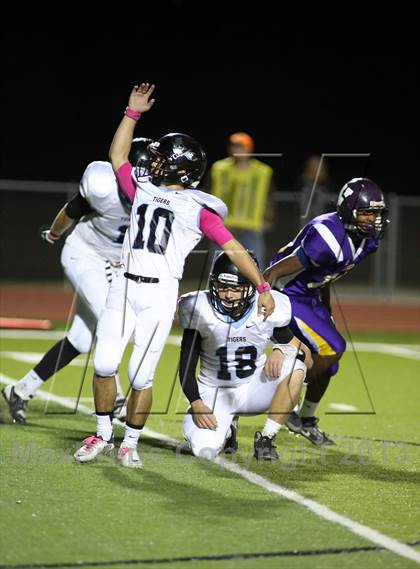Thumbnail 3 in Eisenhower @ Valley Center photogallery.