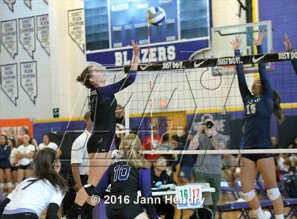 Thumbnail 2 in Fayetteville vs. Notre Dame (Durango Fall Classic) photogallery.