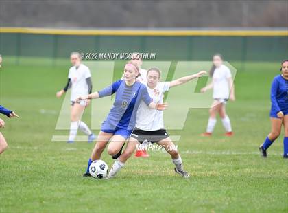 Thumbnail 2 in Metamora @ Limestone photogallery.