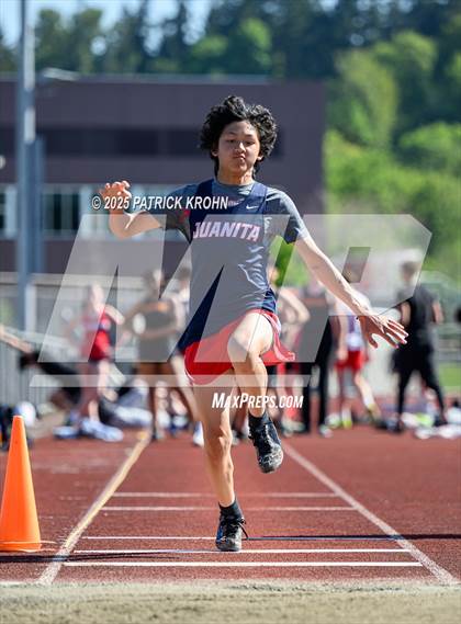 Thumbnail 1 in Newport - Bellevue vs Juanita (Long Jump) photogallery.