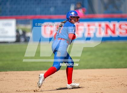 Thumbnail 1 in Los Alamitos vs. Chino Hills photogallery.