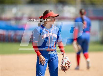 Thumbnail 2 in Los Alamitos vs. Chino Hills photogallery.