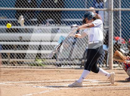Thumbnail 3 in Los Alamitos vs. Chino Hills photogallery.