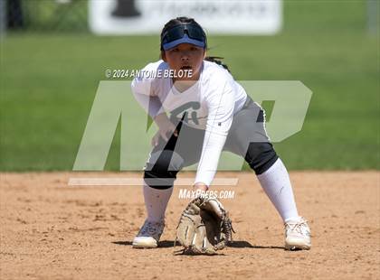 Thumbnail 3 in Los Alamitos vs. Chino Hills photogallery.