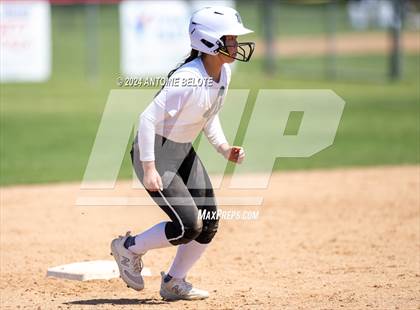 Thumbnail 2 in Los Alamitos vs. Chino Hills photogallery.