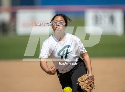 Thumbnail 1 in Los Alamitos vs. Chino Hills photogallery.