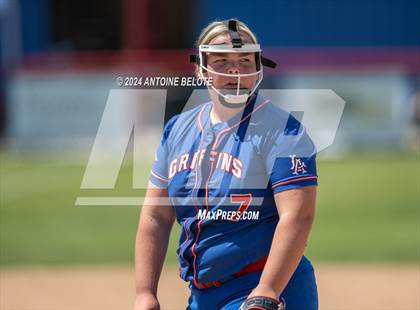 Thumbnail 2 in Los Alamitos vs. Chino Hills photogallery.