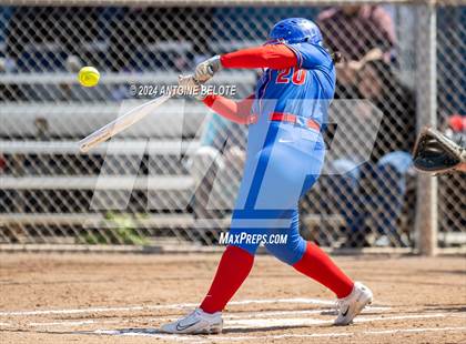 Thumbnail 3 in Los Alamitos vs. Chino Hills photogallery.