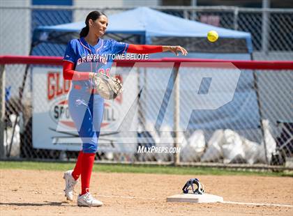 Thumbnail 2 in Los Alamitos vs. Chino Hills photogallery.