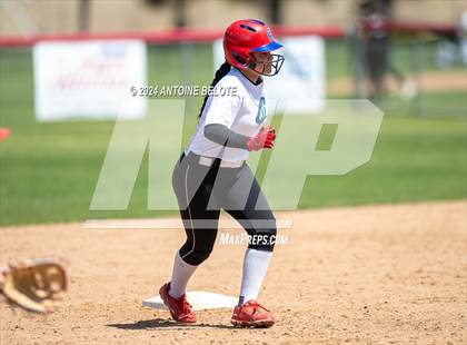 Thumbnail 1 in Los Alamitos vs. Chino Hills photogallery.