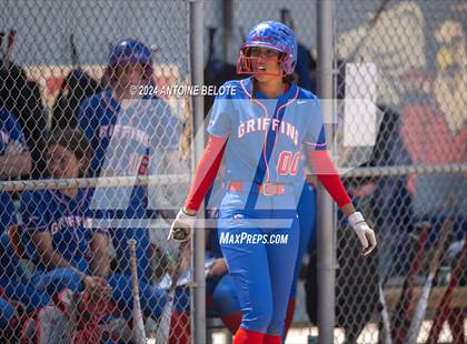 Thumbnail 1 in Los Alamitos vs. Chino Hills photogallery.