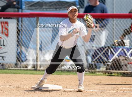 Thumbnail 3 in Los Alamitos vs. Chino Hills photogallery.